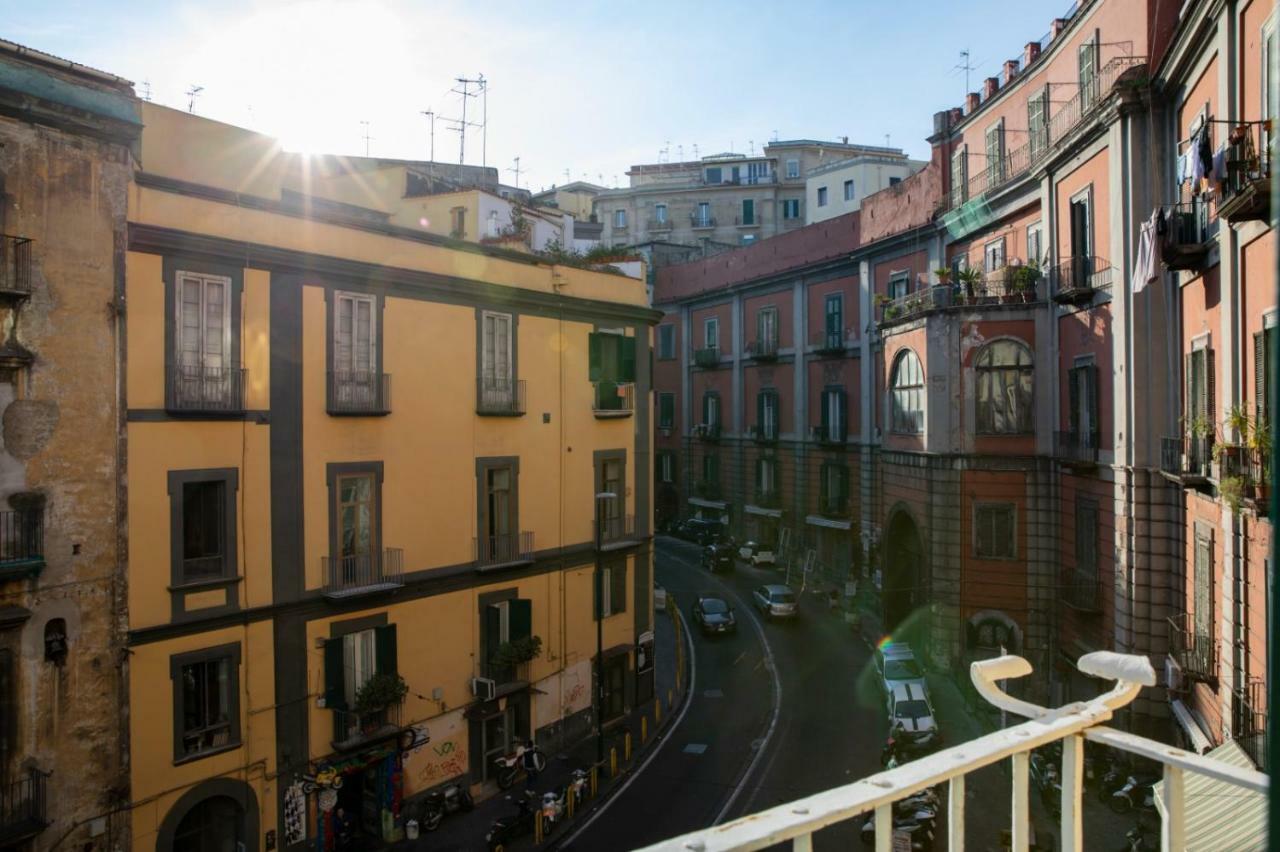 ナポリ Casa Maga Bed & Breakfast エクステリア 写真